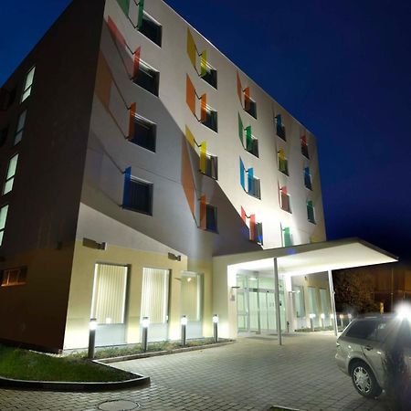 Hotel Euro Παρντούμπιτσε Εξωτερικό φωτογραφία