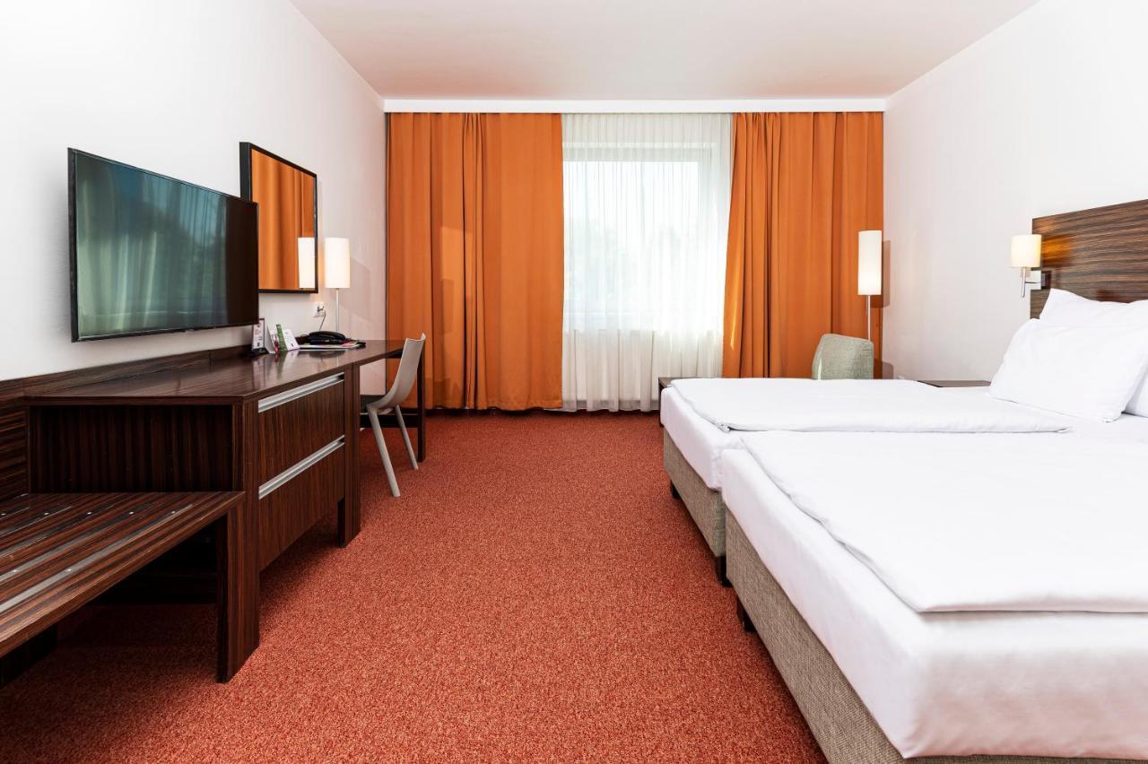 Hotel Euro Παρντούμπιτσε Εξωτερικό φωτογραφία