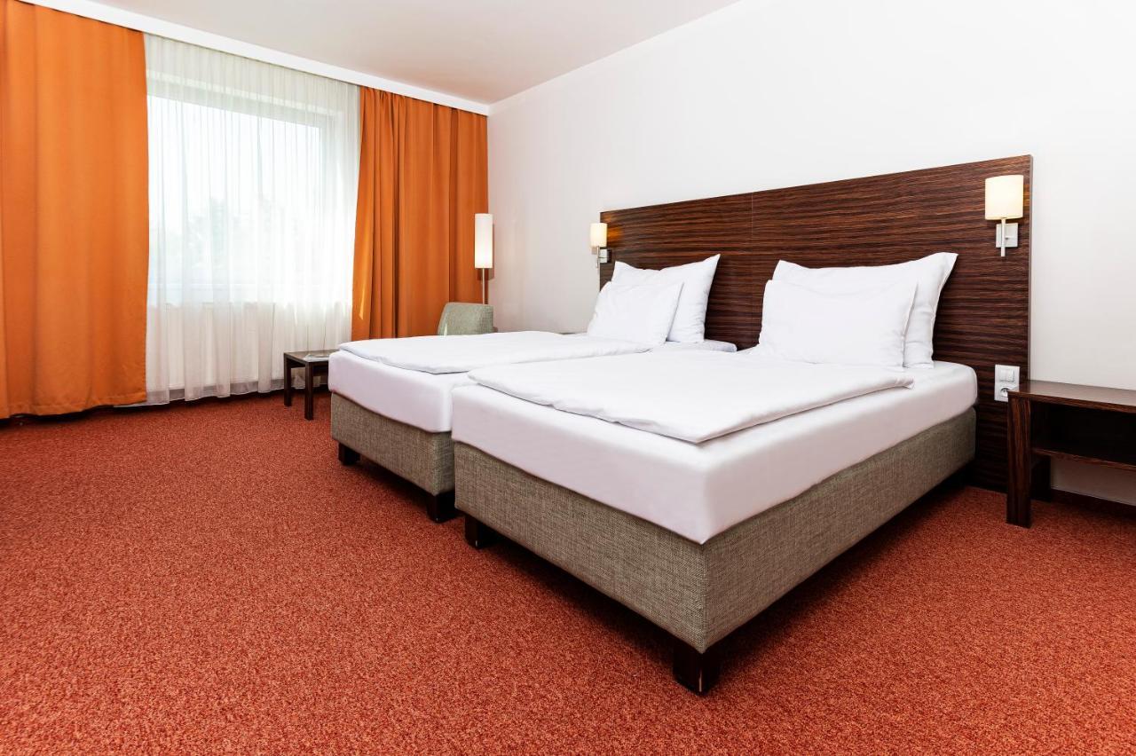 Hotel Euro Παρντούμπιτσε Εξωτερικό φωτογραφία