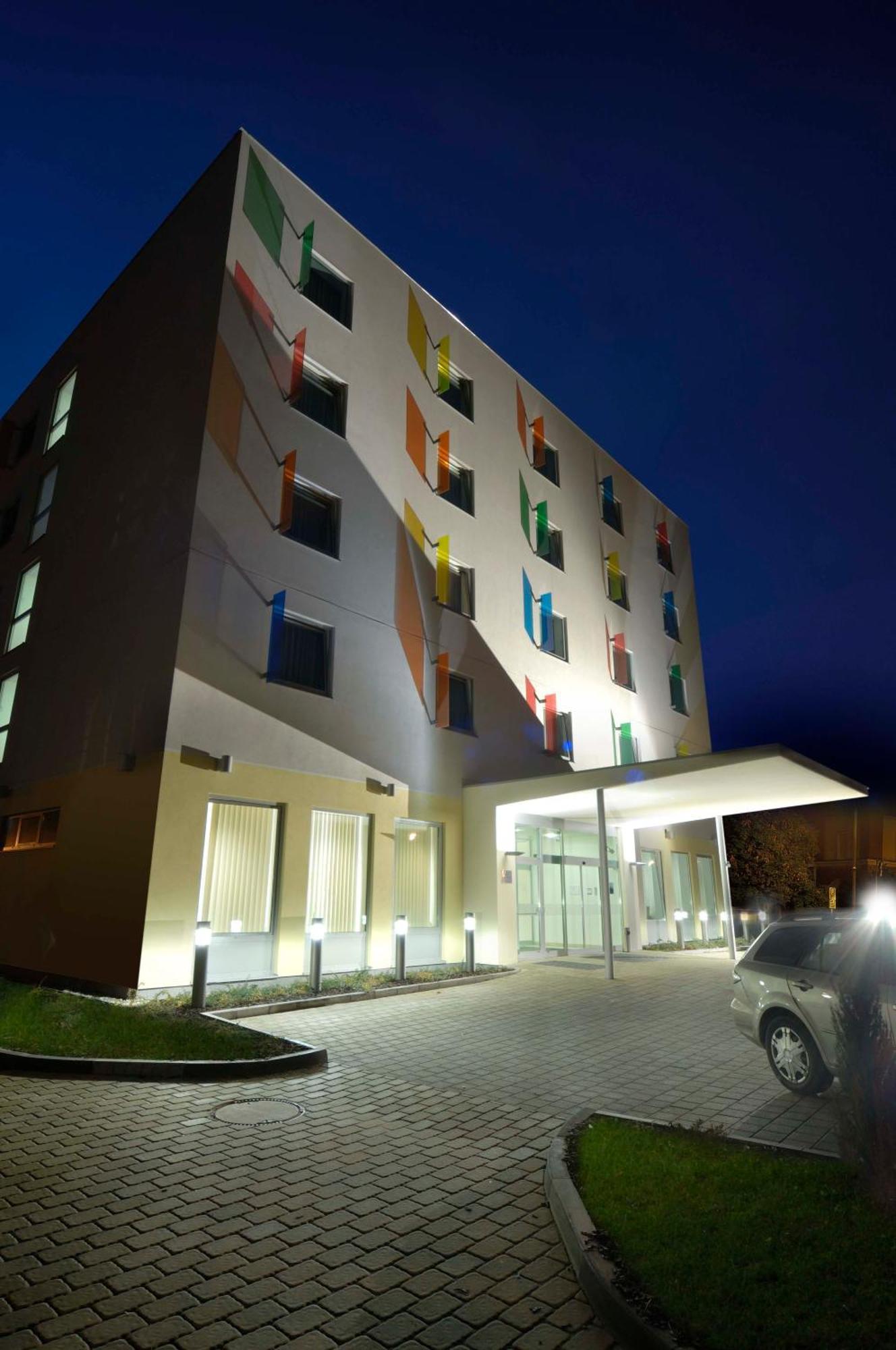 Hotel Euro Παρντούμπιτσε Εξωτερικό φωτογραφία